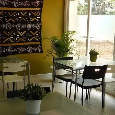 Ines فندق مبيت وإفطار