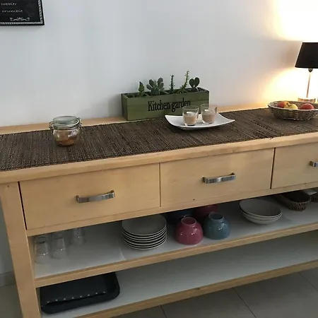 Ines فندق مبيت وإفطار 3*