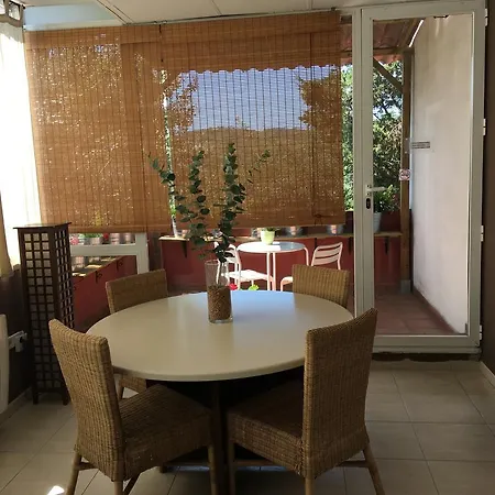 Inés Bed and breakfast Sant Cugat del Vallès
