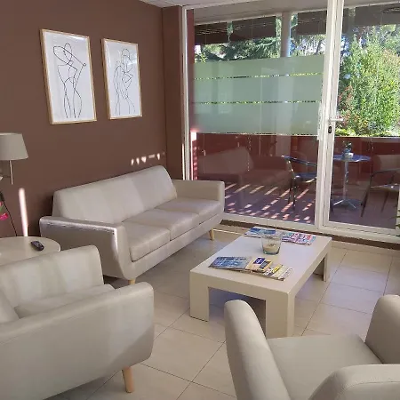 Inés 3* Sant Cugat del Vallès